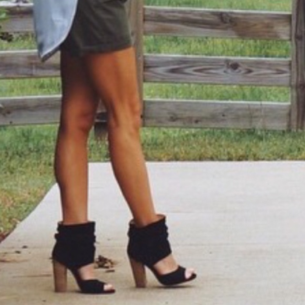 Kristin cavalry Leigh heels